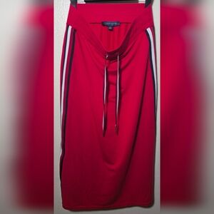 Tommy Hilfiger red jersey knit pull-on midi skirt.
